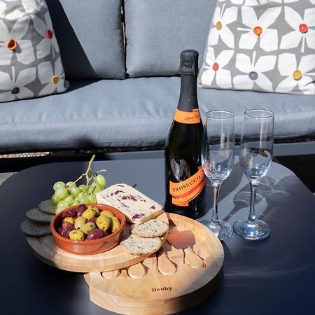 Elliot Oliver - 2 Bedroom Garden Apartment With Parking Cheltenham Exterior foto