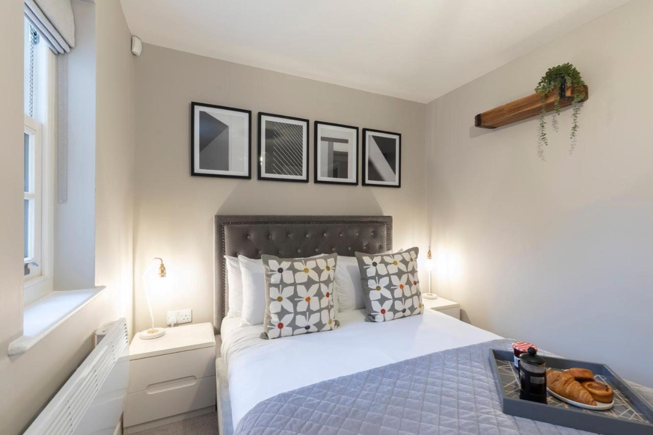 Elliot Oliver - 2 Bedroom Garden Apartment With Parking Cheltenham Exterior foto